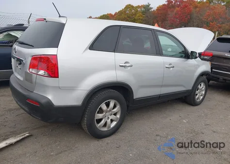2011 Kia Sorento Lx z USA, uszkodzony, nr VIN 5XYKT3A11BG071049
